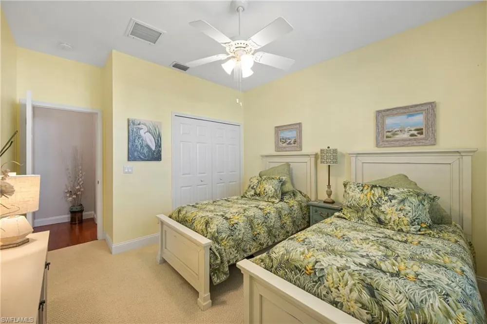 1742 Marsh RUN Naples, FL 34109