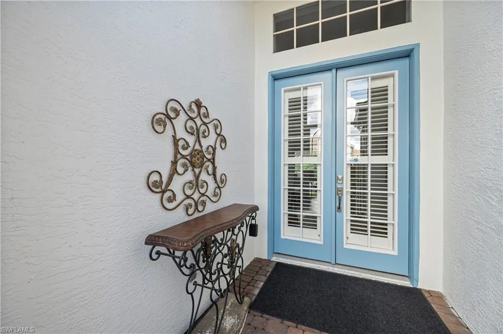 1742 Marsh RUN Naples, FL 34109