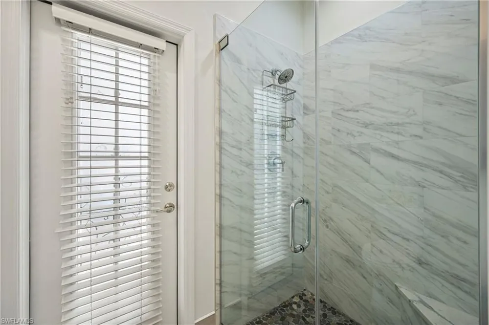 1742 Marsh RUN Naples, FL 34109