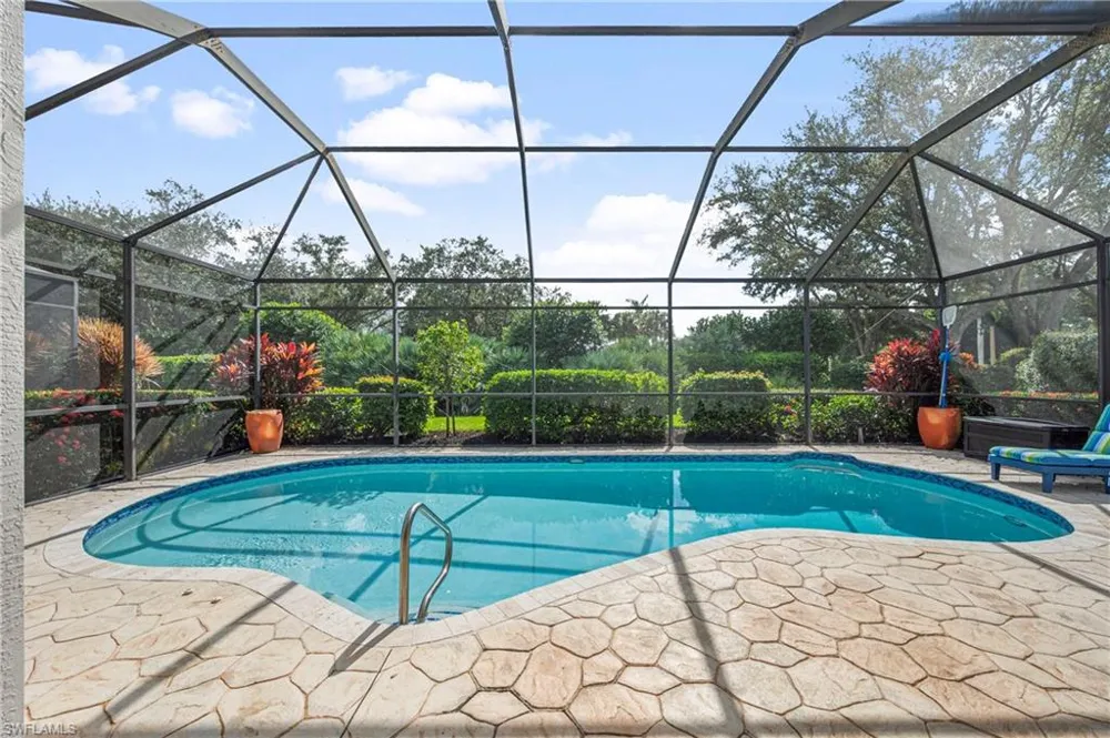1742 Marsh RUN Naples, FL 34109