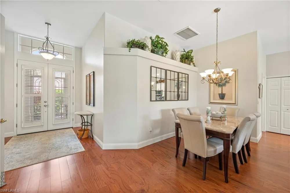 1742 Marsh RUN Naples, FL 34109
