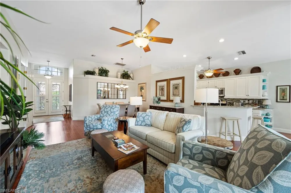 1742 Marsh RUN Naples, FL 34109
