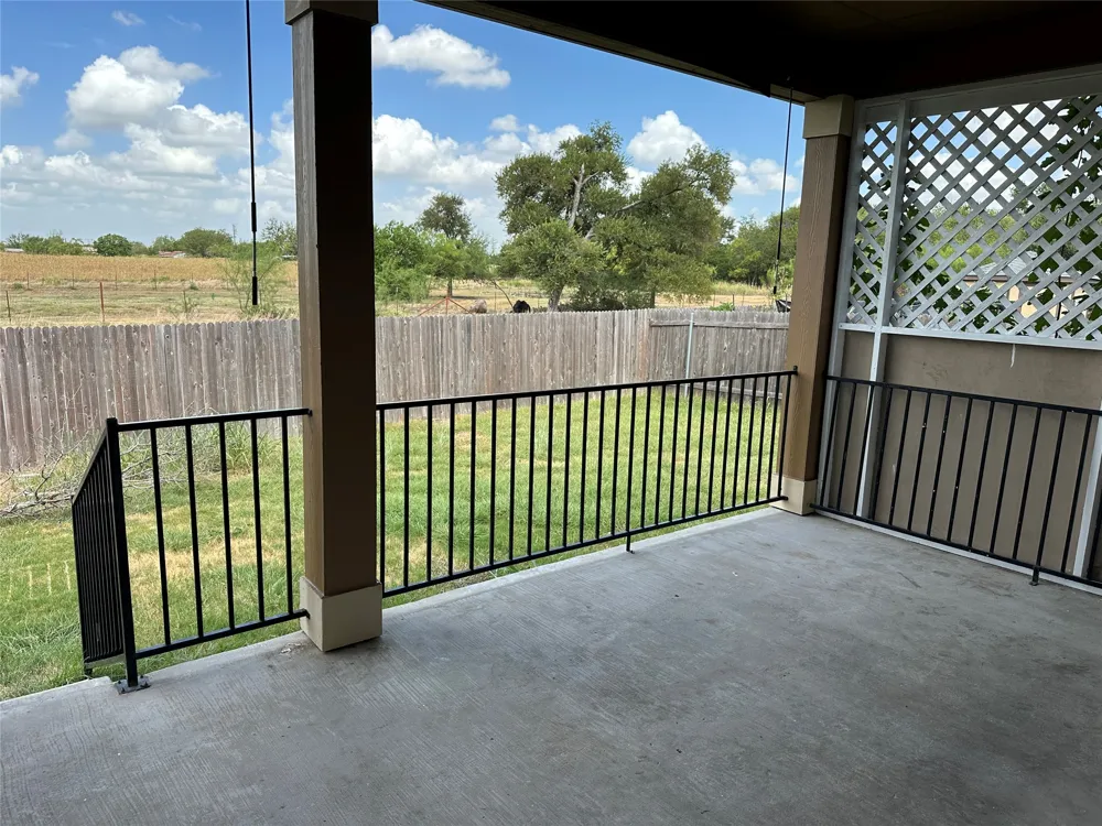 13904 Lyndon B Johnson Street Manor, TX 78653