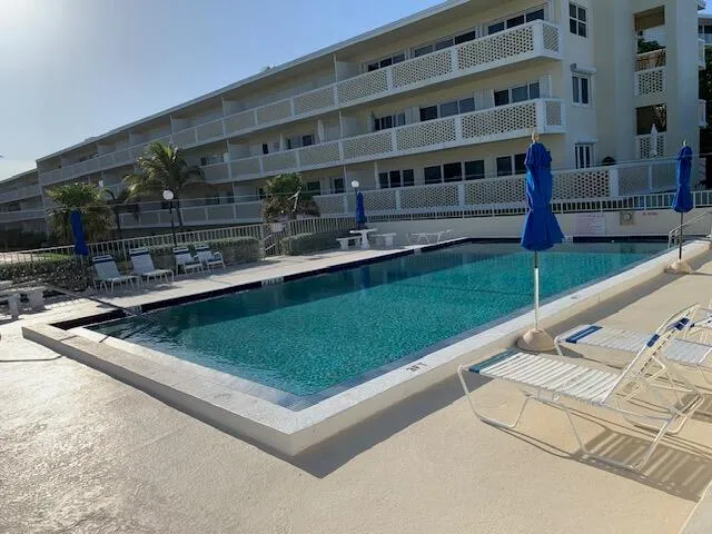 2565 S Ocean 2060 Boulevard #2060 Palm Beach, FL 33480