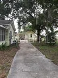 403 WALNUT STREET Auburndale, FL 33823