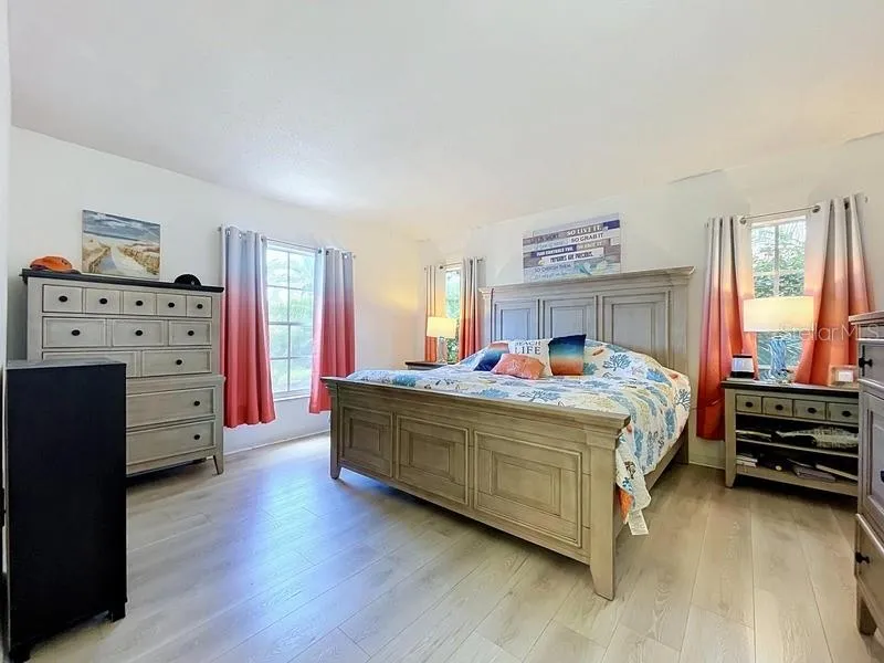 10351 REGAL DRIVE #5 Largo, FL 33774