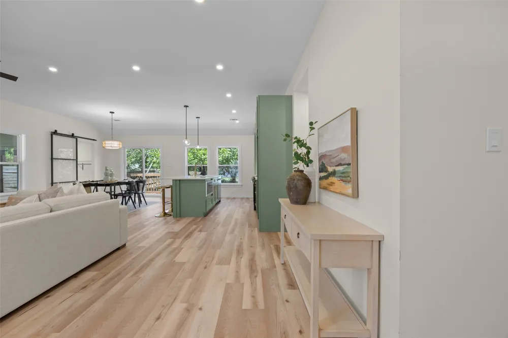 705 Campbell Street Lockhart, TX 78644