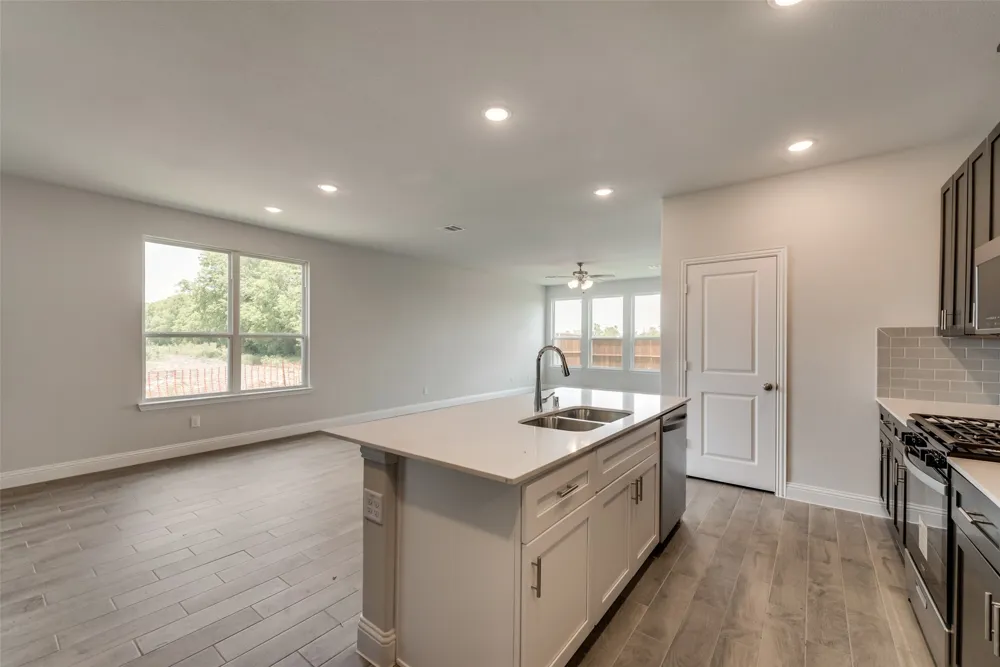 1601 Cloud Cover View Weston, TX 75009