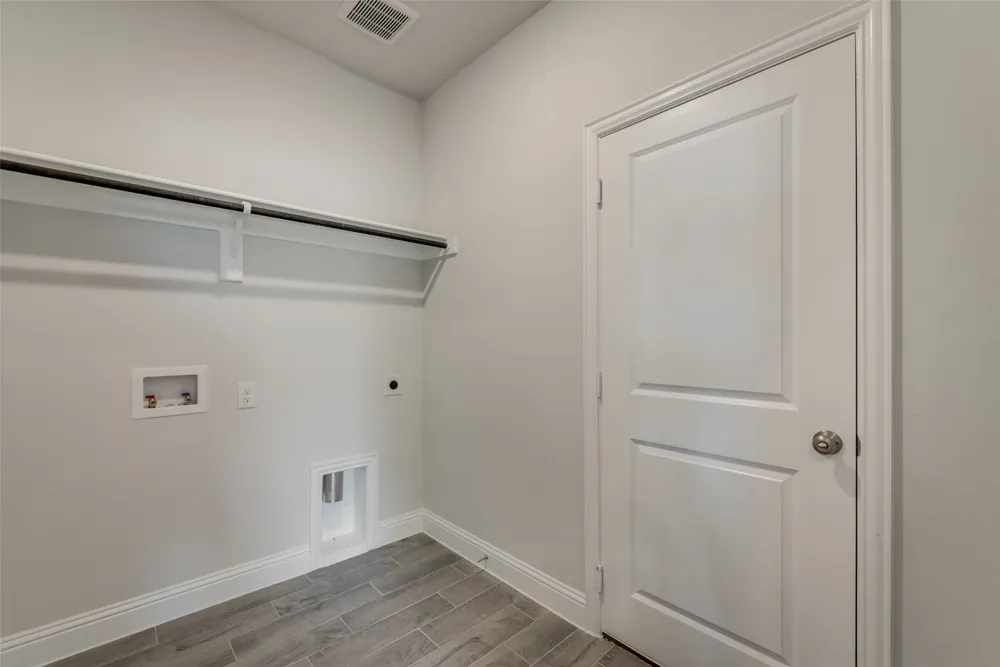 1601 Cloud Cover View Weston, TX 75009