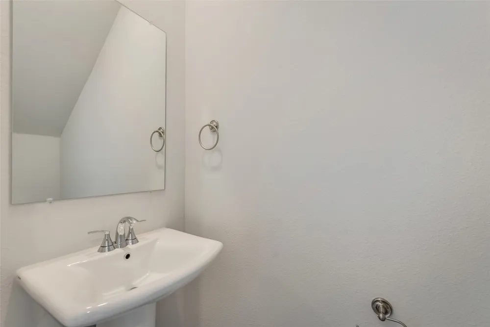 1601 Cloud Cover View Weston, TX 75009