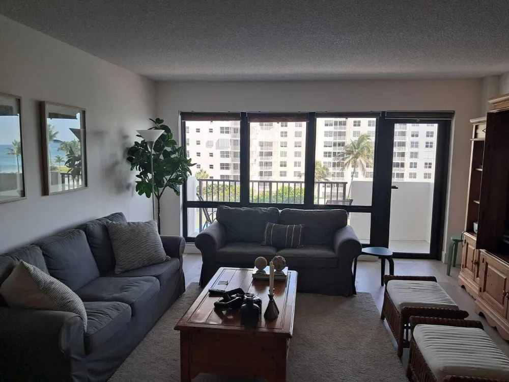5100 OCEAN BOULEVARD #608 Lauderdale By The Sea, FL 33308