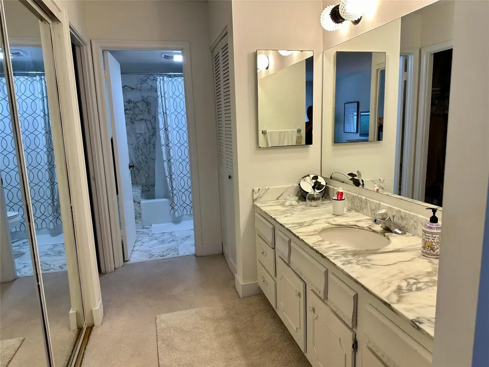 5100 OCEAN BOULEVARD #608 Lauderdale By The Sea, FL 33308