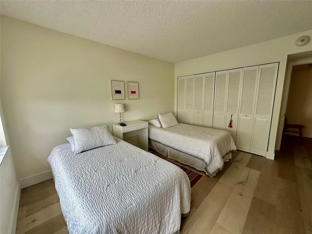 5100 OCEAN BOULEVARD #608 Lauderdale By The Sea, FL 33308