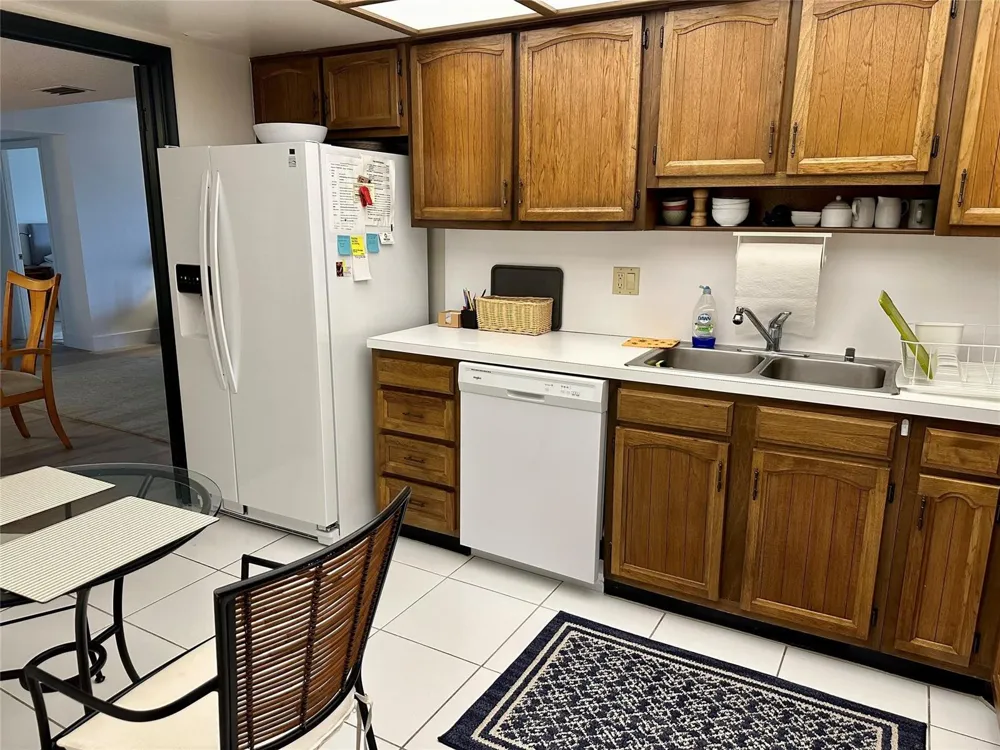 5100 OCEAN BOULEVARD #608 Lauderdale By The Sea, FL 33308