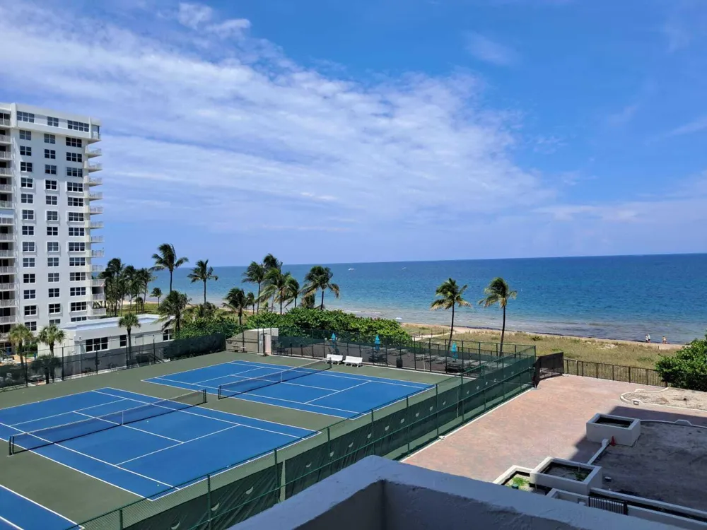 5100 OCEAN BOULEVARD #608 Lauderdale By The Sea, FL 33308