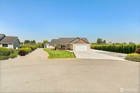 25 Columbia View Drive