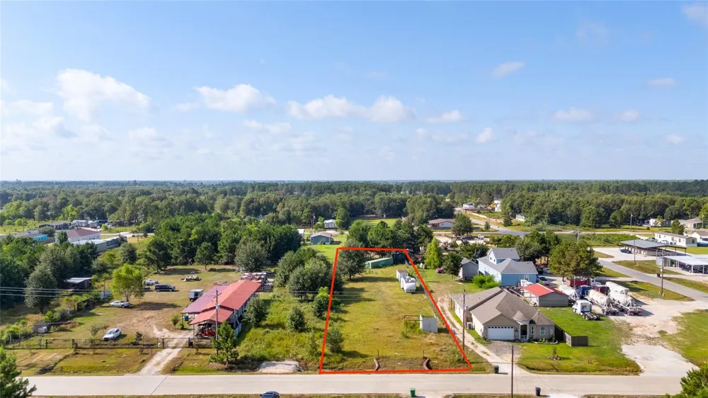 1200 County Road 5017 Cleveland, TX 77327