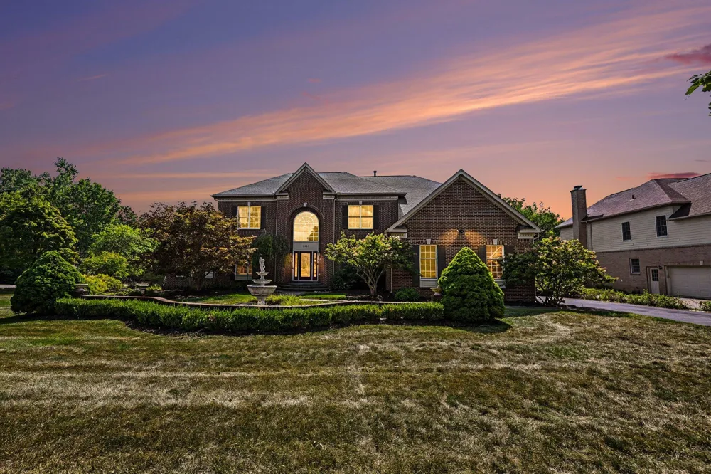 3037 Walnut Ridge Drive Ann Arbor, MI 48103