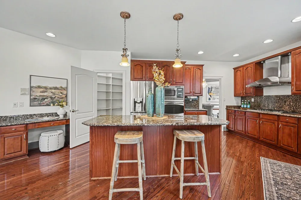 3037 Walnut Ridge Drive Ann Arbor, MI 48103