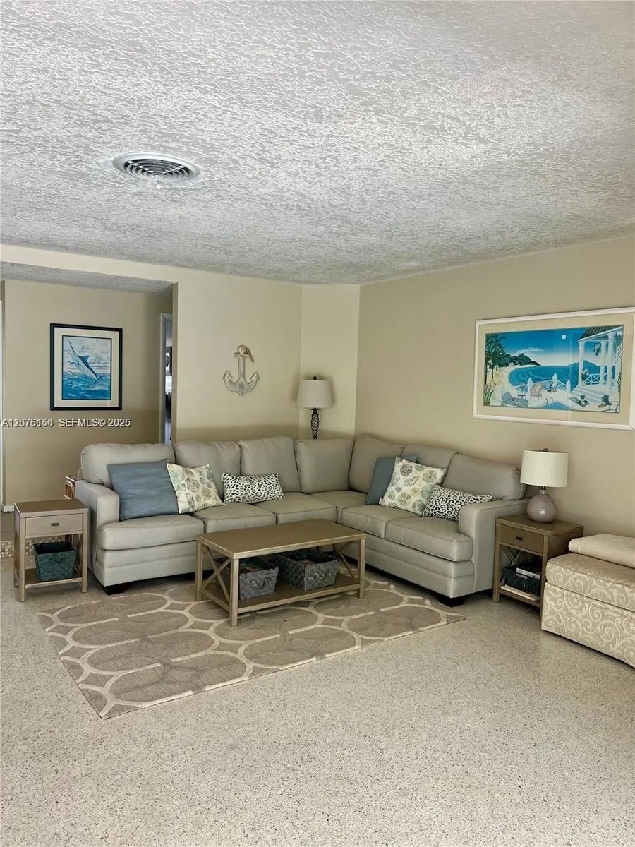 1241 Manor Dr Singer Island, FL 33404