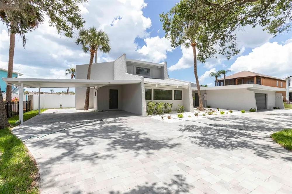 5303 SEA FOREST DRIVE New Port Richey, FL 34652