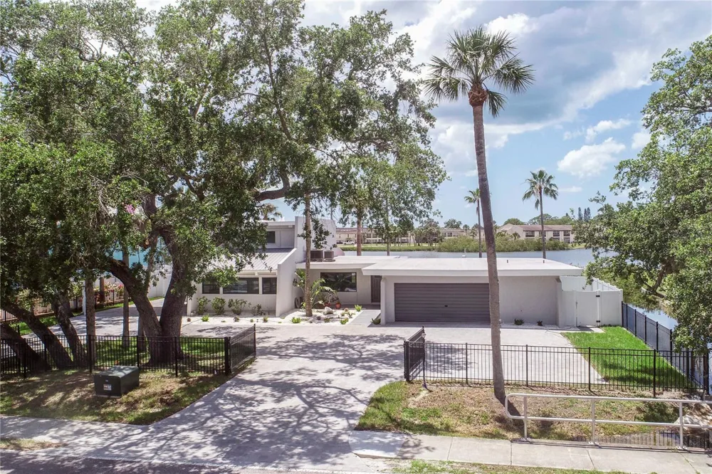 5303 SEA FOREST DRIVE New Port Richey, FL 34652
