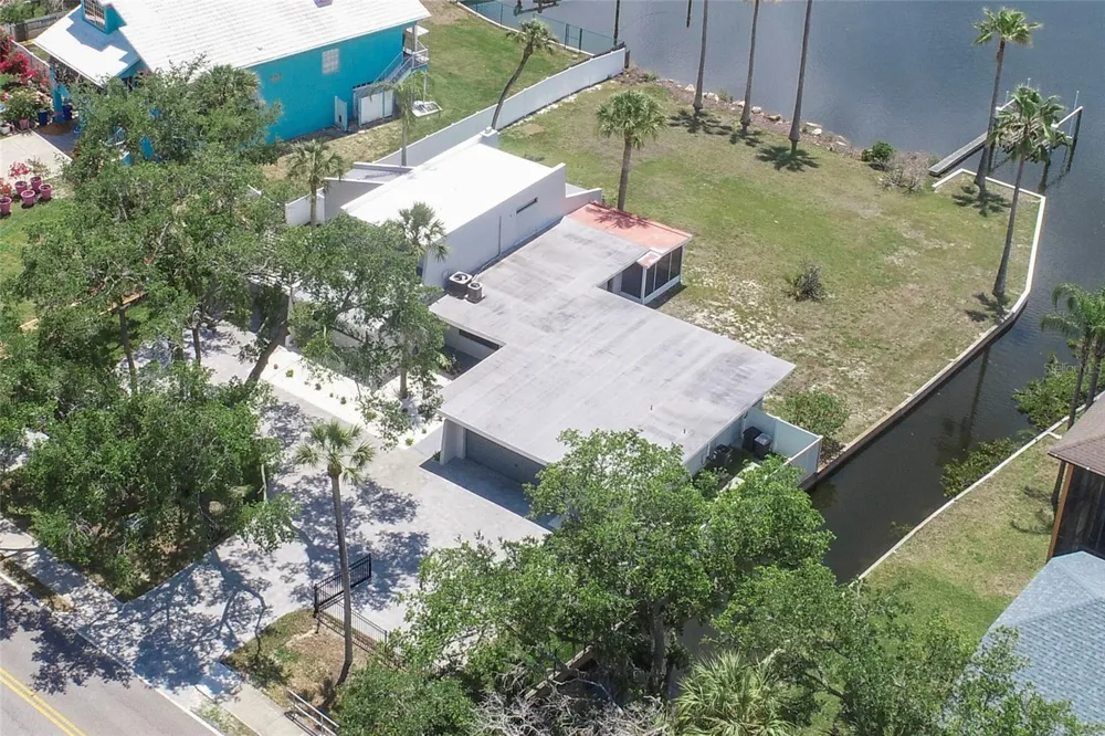 5303 SEA FOREST DRIVE New Port Richey, FL 34652
