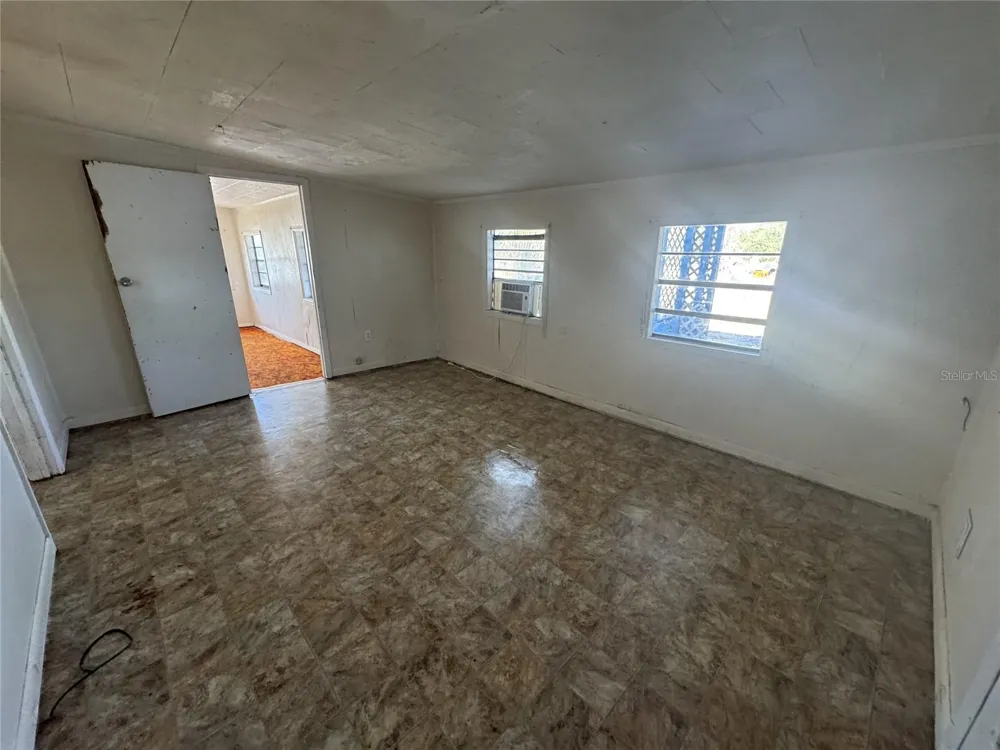 11606 HUGGINS STREET Leesburg, FL 34788