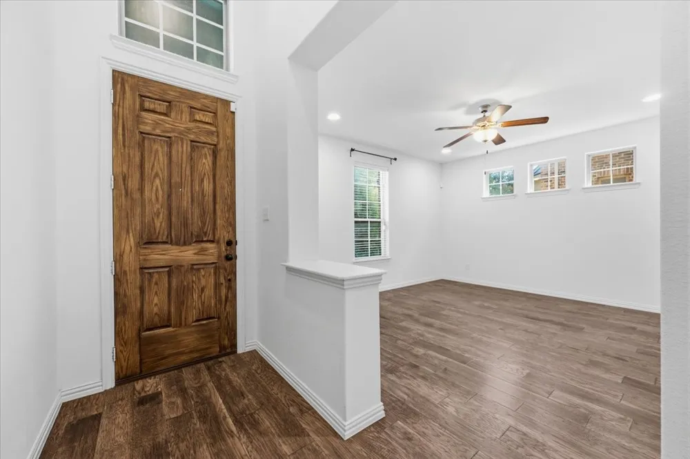 4246 Cascade Sky Drive Arlington, TX 76005