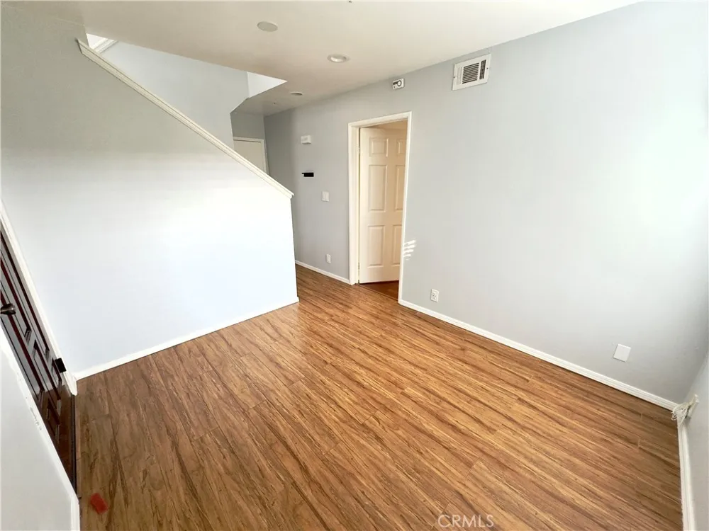 375 S Sierra Madre Boulevard #A Pasadena, CA 91107