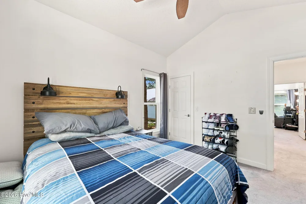 104 Fox Run Court West End, NC 27376