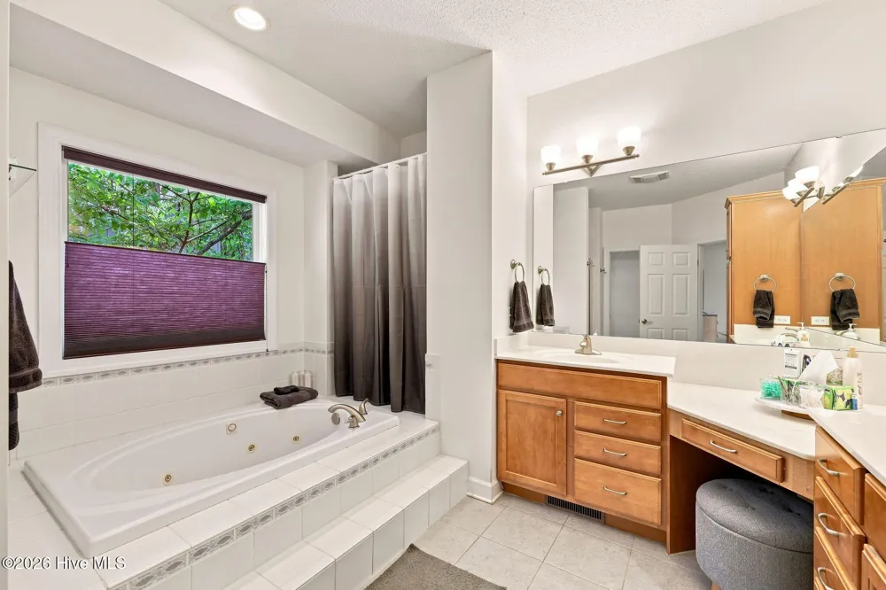 104 Fox Run Court West End, NC 27376