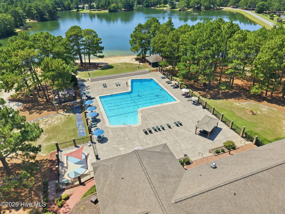 104 Fox Run Court West End, NC 27376