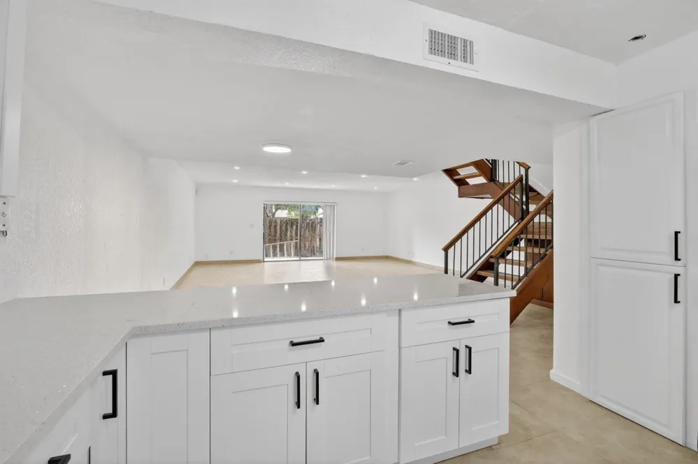 11556 NW 1ST STREET Plantation, FL 33325