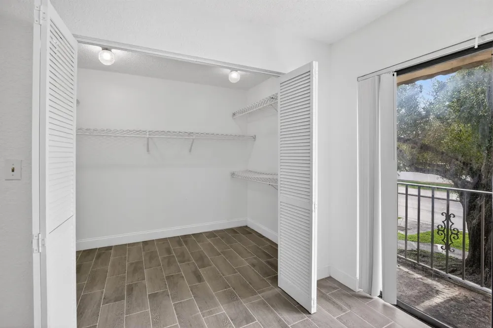 11556 NW 1ST STREET Plantation, FL 33325