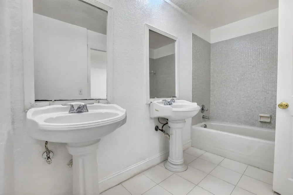 11556 NW 1ST STREET Plantation, FL 33325
