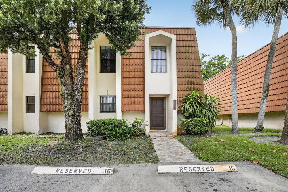 11556 NW 1ST STREET Plantation, FL 33325