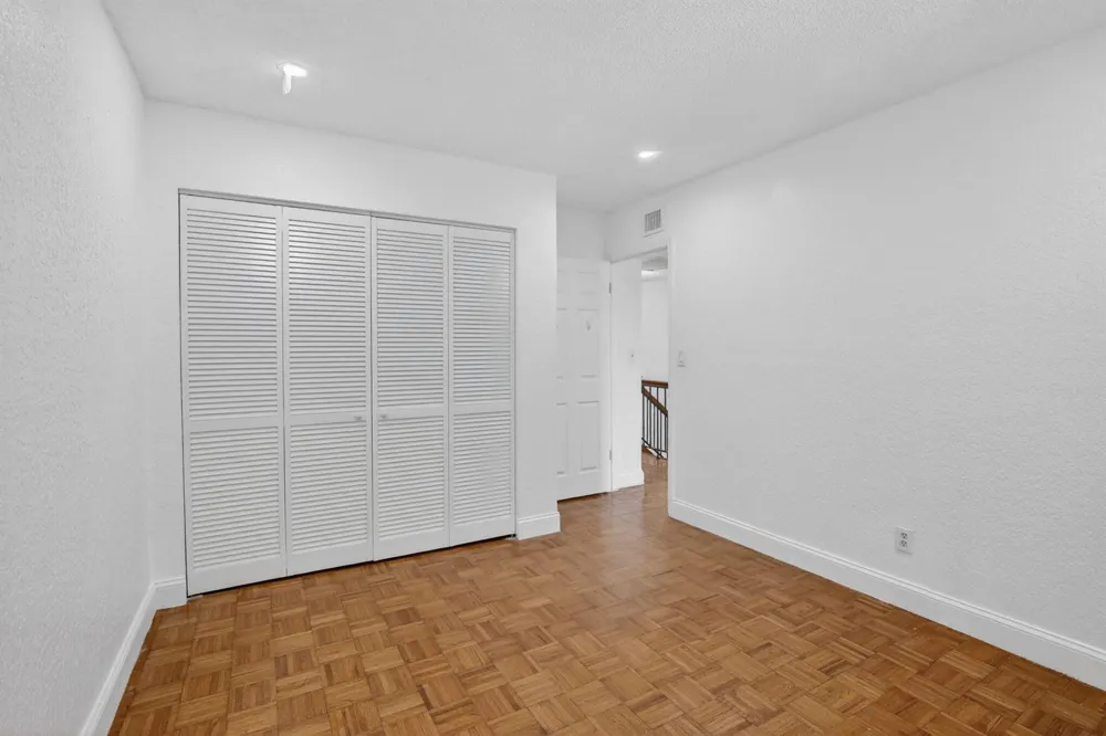 11556 NW 1ST STREET Plantation, FL 33325