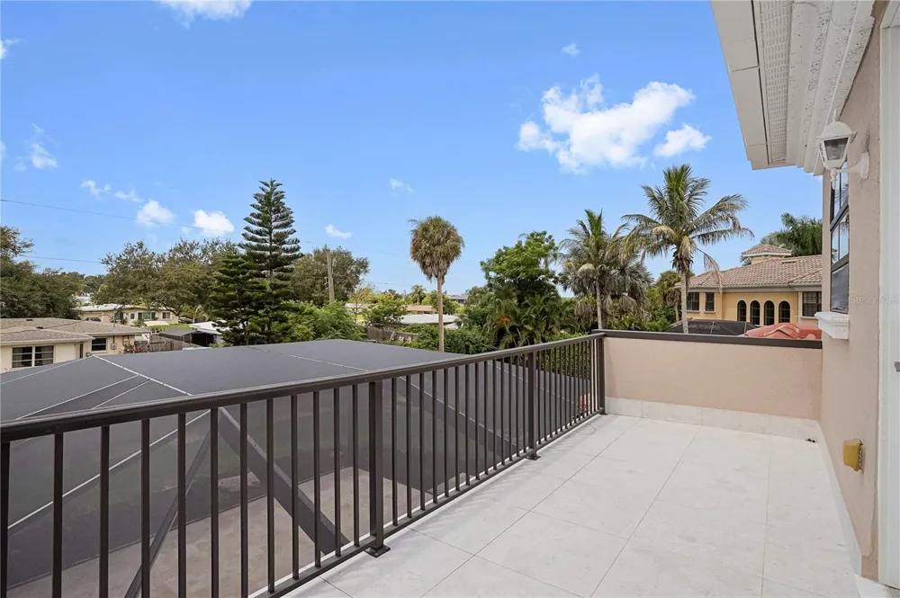 1650 ASSISI DRIVE #16 Sarasota, FL 34231