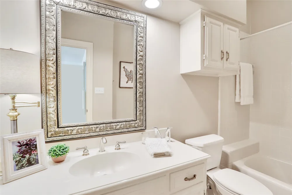 1814 Lakeshore Court McKinney, TX 75072