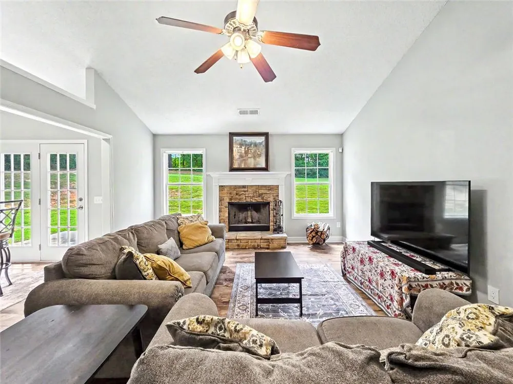 1154 Otis Drive Bethlehem, GA 30620