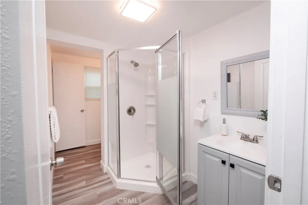 2350 Shadow Hill Drive Riverside, CA 92506