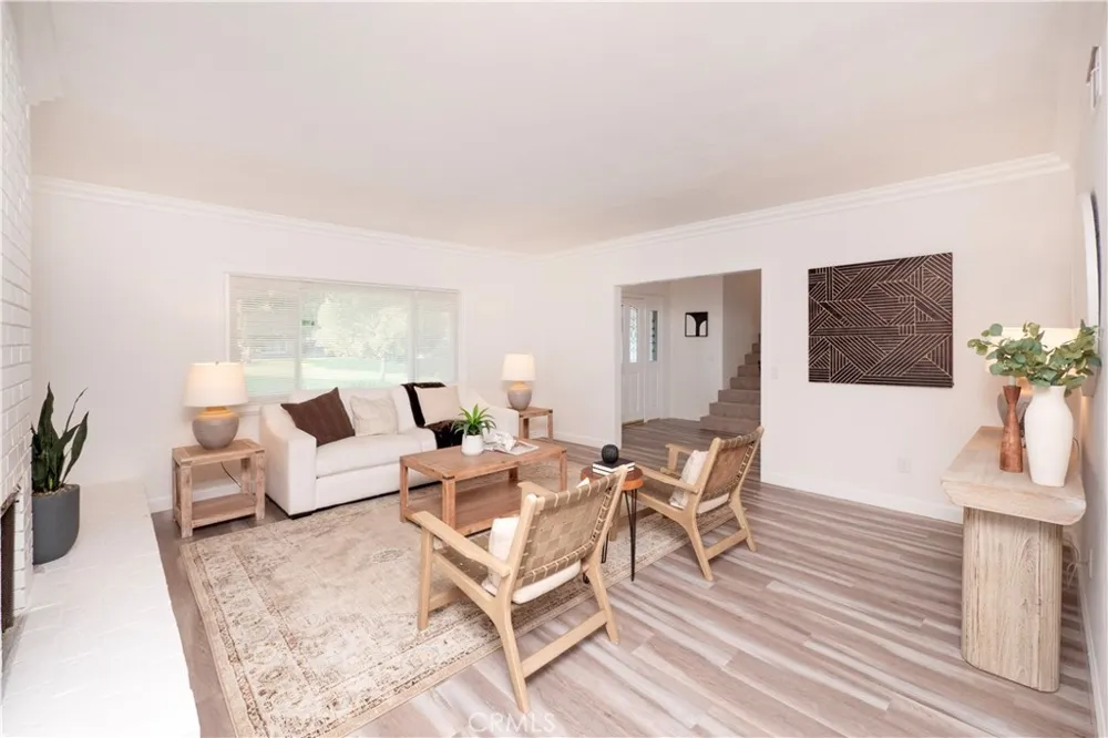 2350 Shadow Hill Drive Riverside, CA 92506