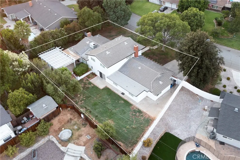 2350 Shadow Hill Drive Riverside, CA 92506