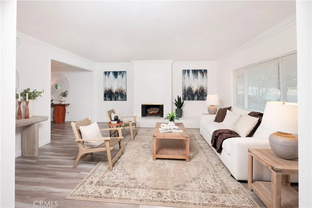 2350 Shadow Hill Drive Riverside, CA 92506