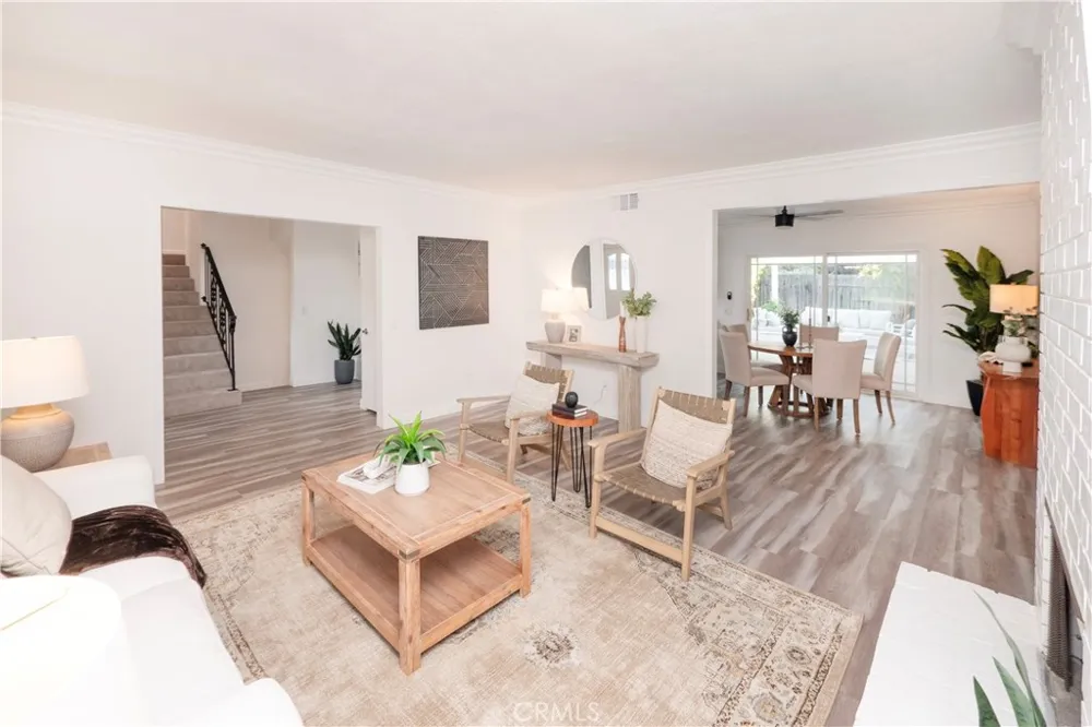 2350 Shadow Hill Drive Riverside, CA 92506