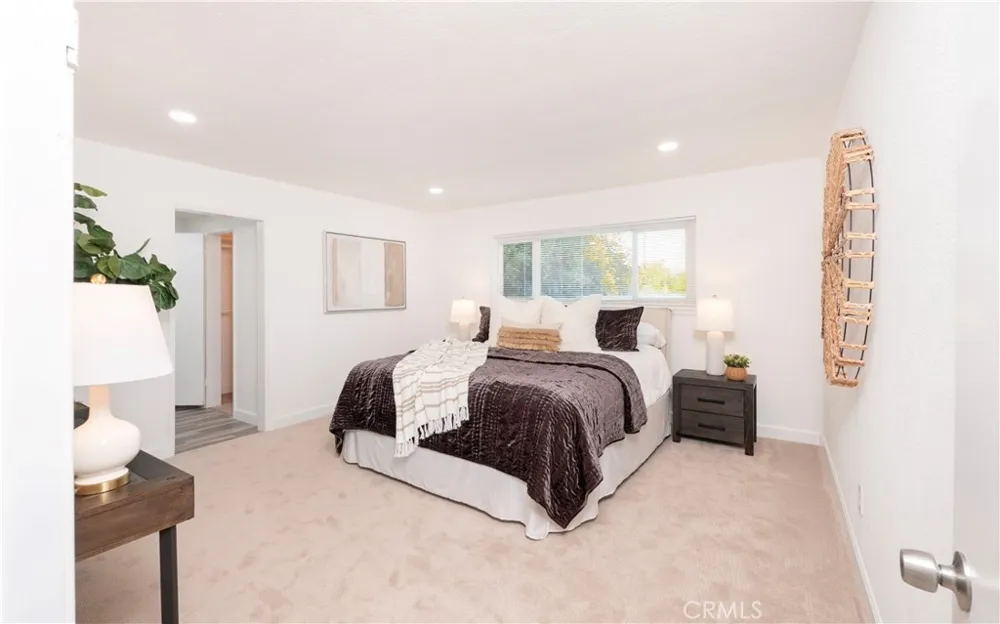 2350 Shadow Hill Drive Riverside, CA 92506