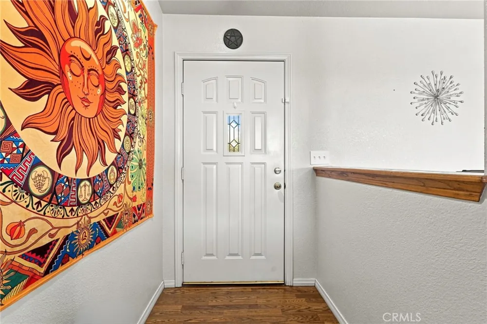11575 El Esteban Phelan, CA 92371