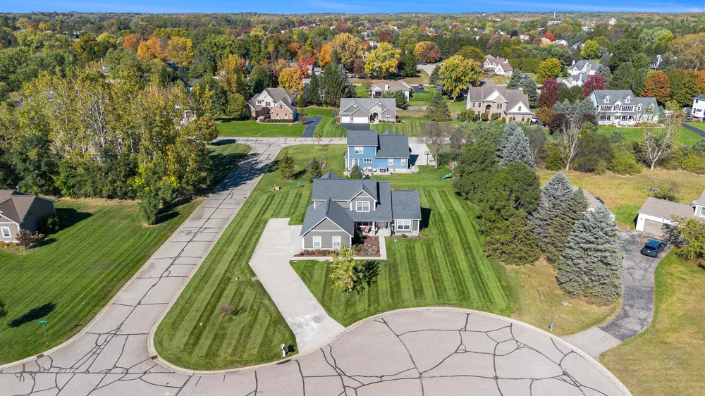 9139 Lanning Lane Brighton, MI 48116