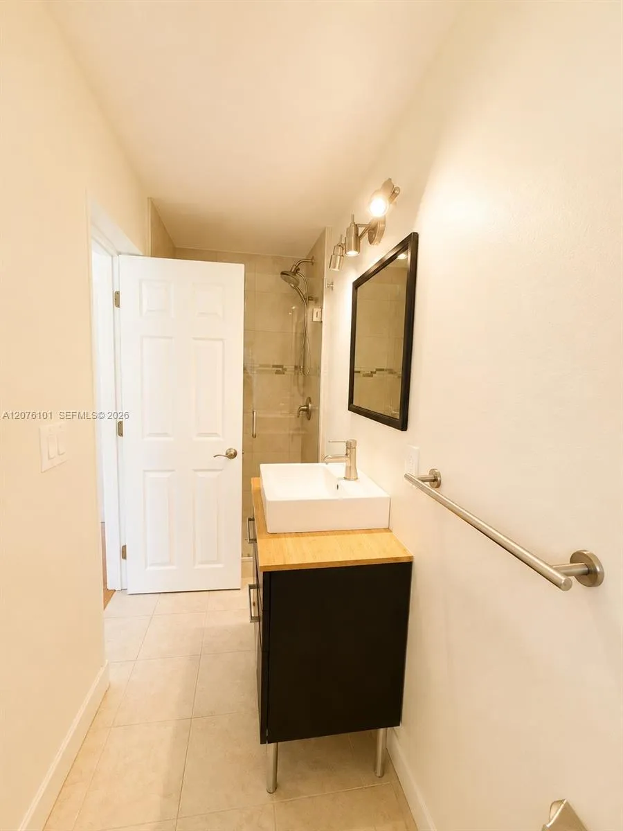 1030 NE 107th St #1030 Miami Shores, FL 33161